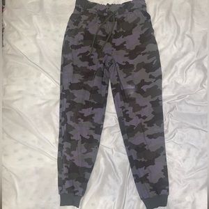 Lululemon Joggers